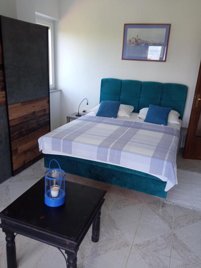 Apartman Kacic Sveti Ivan Dobrinjski Extérieur photo